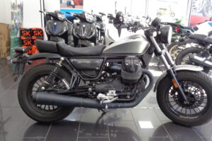 MOTO GUZZI v9 bobber